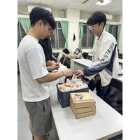 1150521 導生活動_夜二財二甲_賴雅雯老師_CHB0205教室